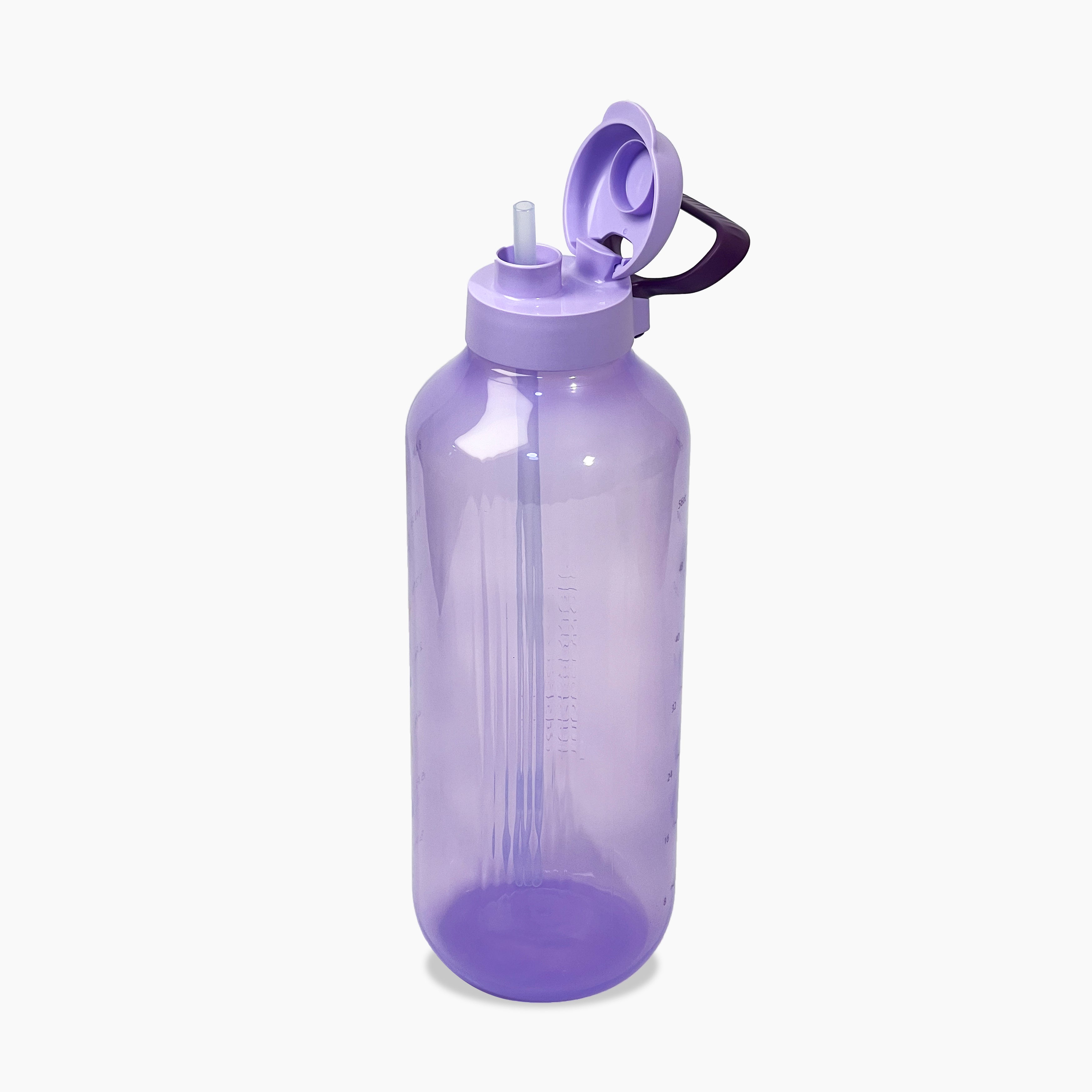 2 liters straw bottle